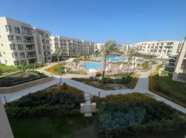 Marassi north coast 2 bedroom marina 203, bolig ved stranden i El-Alamein