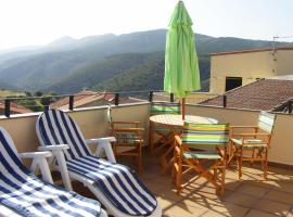 Apartamentos Sierra de Francia, room in Monsagro