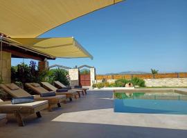 Villa Gina Luxury Maisonette, hotel with parking in Gálipe