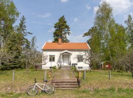 Cozy Home in Ydrefors, villa in Ydrefors
