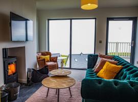 2 Bed Penthouse Apartment - 6 Plas – hotel w mieście Pistyll