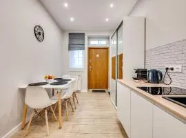Central Platinum Apartments 26