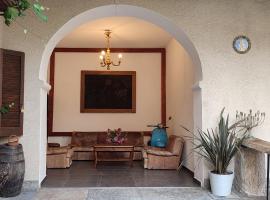 Casa Olmi, Hotel in Castiglione dʼIntelvi