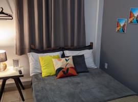 Suite Flex ao lado da praca central, ξενοδοχείο σε Domingos Martins