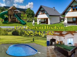 Domki - Noclegi Pod Ostrym Działem, vacation home in Ustrzyki Dolne