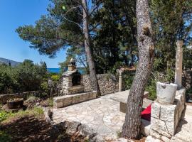 Villa Pinus, lodge in Stari Grad