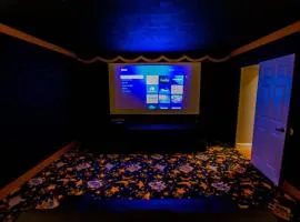 Lake Hamilton VI - Pool and Backyard Oasis