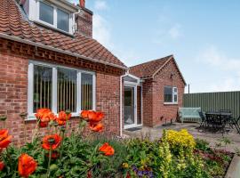 Woodland View, holiday home in West Barkwith