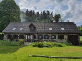 Dom Czarnów 6, hotel poblíž významného místa Czarnów lyžařský vlek, Czarnów