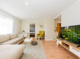 Karjamaa Apartment - Garden, Free parking, Air conditioning