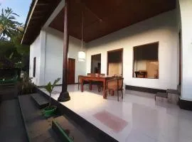 Sasak Lebung Home