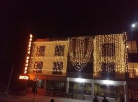 Hunza Grand Motel .Hunza, hotel v destinaci Battāl