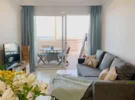 Apartamento con vistas al mar el Porís, huoneisto kohteessa Poris de Abona