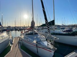 Mettre les voiles à Deauville, ξενοδοχείο στο Ντοβίλ