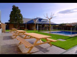 Casa de Vacaciones con pádel en Montseny by Can Forcadell, хотел с басейни в Жирона