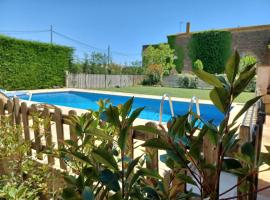 CAN PLANAS, country house in Fonalleras