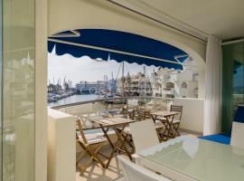 Benalmadena Costa Sol Holiday Rentals, hotel dekat Benalmadena Puerto Marina, Benalmadena