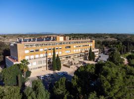 Costablanca Explore Hostel Sports & Events, kjæledyrvennlig hotell i La Marina