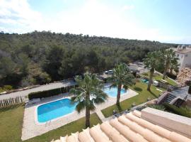 Nice apartment in a wonderful area, hotel in Villacosta