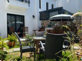 Arden's House, hotel em Bodrum City