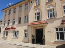 Hotel & Restaurant Rödersaal, hotel 3 bintang di Großröhrsdorf