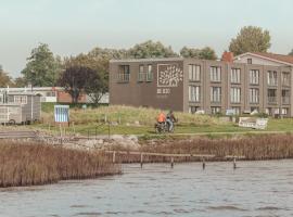 BE BIO Hotel be natural - direkt am Wasser, hotel v destinaci Tönning