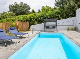 Summer Stories Pool Villa