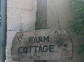 Farm cottage, gæludýravænt hótel í Les Riffes