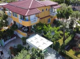 Golden Villa Ksamil