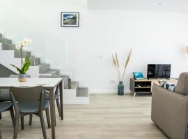 TRIADE Apartamentos, hotel near Shopping Center Forum Aveiro, Aveiro