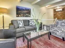 3 Bedroom Mountain Vacation Rental Located In The Heart Of Downtown Aspen Just One Block From Aspen Mountain
