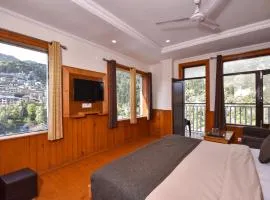 The Posh Hotel near Mall Road with Hassle Free Covered Parking