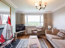Charming Cottage 4 Bedroom