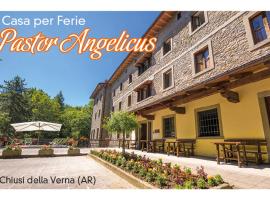 Casa PerFerie “PASTOR ANGELICUS”, parkolóval rendelkező hotel La Vernában