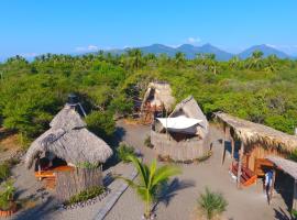 Entremares, cabin in Tonal&aacute;