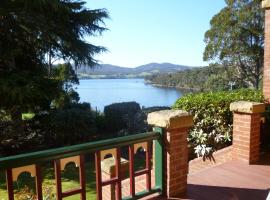 Donalea Bed and Breakfast & Riverview Apartment, loma-asunto kohteessa Castle Forbes Bay