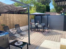 Villa Célina Accessible PMR, Cottage in Sanary-sur-Mer