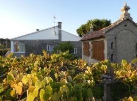 Casa rural Don Armando, hotel in Bueu
