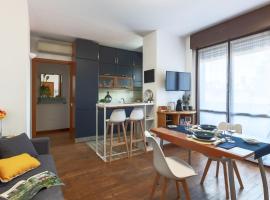 Casa di Adele, bilocale con wifi e smart tv, apartment in Monza