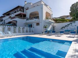 Almaré B&B, hotel near Capo Colonna Ruins, Crotone