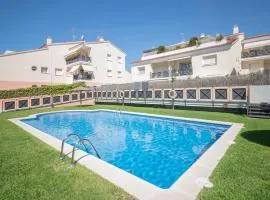 R129 Apartamento con terraza y piscina comunitaria cerca de la playa