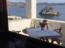 Loukakia apartments, cheap hotel in Patmos