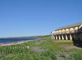 Pavillon sur Mer par Riôtel, hotel in Matane