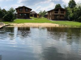 Берег Світязя, cabaña o casa de campo en Svityazʼ