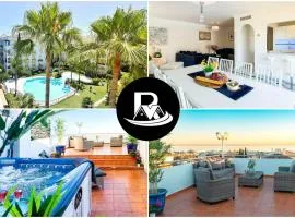✰ Luxurious 5 Bedroom PENTHOUSE. Sea Views. Hot Tub. BBQ. Golden Mile