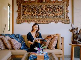 Jani's Place Cottage by Purely: Ubud'da bir otel