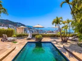 Gorgeous, Lovely Home at Casa Ciclamor