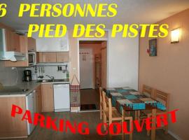 Appartement au pied des pistes – hotel w mieście La Mongie