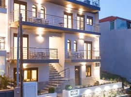 9 Luxury Rooms, luxury hotel in Sarti