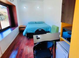 Cabañas Habitainer 2, hotel em Pucón